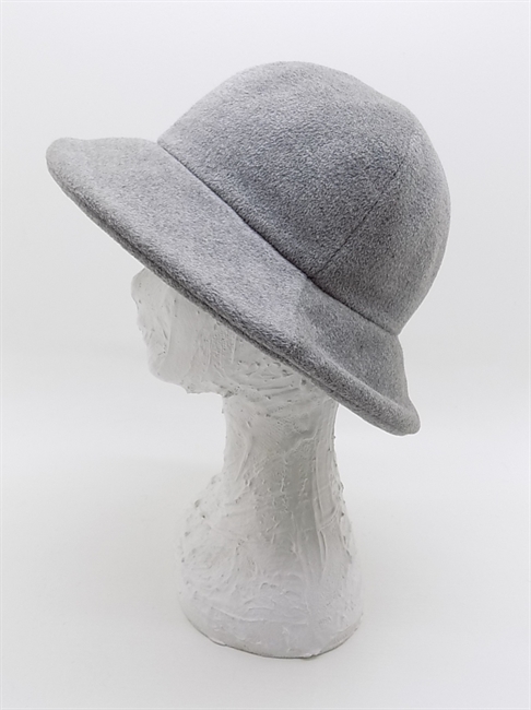 CLOCHE IN PURA ANGORA GRIGIA