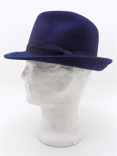 CAPPELLO IN FELTRO BLU