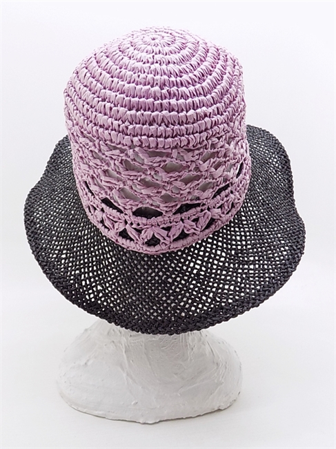 CAPPELLO CARTA TESSILE RITORTA ROSA/NERA CON CAPO IN UNCINETTO