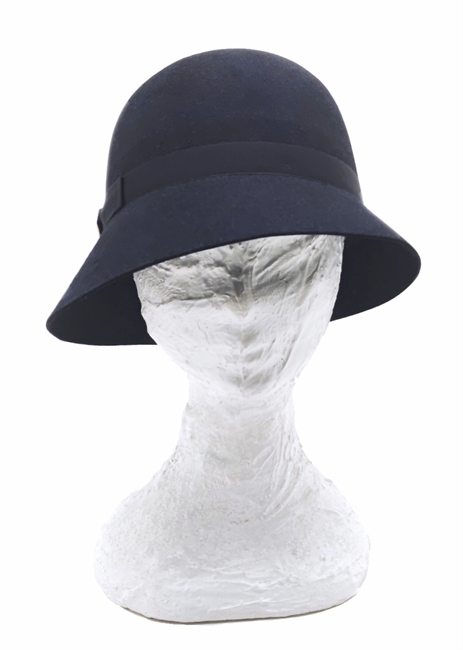 NINA CLOCHE FELTRO RASATO NERO TESA ASIMMETRICA