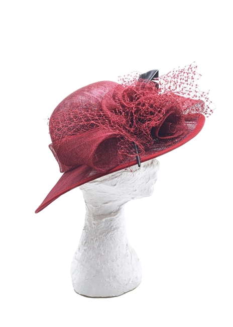 PAMELA SISAL BORDEAUX TESA MEDIA CON FIOCCO ROSE VELETTA E PIUMA