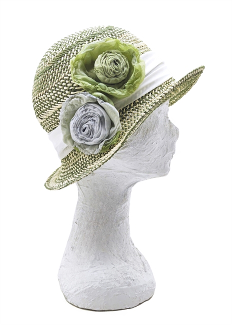 CLOCHE CARTA TESSILE TRAFORATA NASTRO ORGANZA IN SETA E ROSE