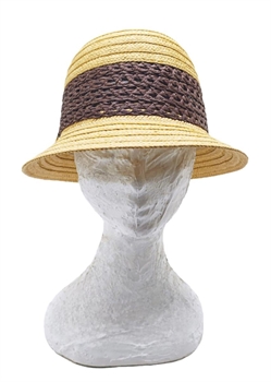 CLOCHE BEIGE CON TRECCIA CENTRALE IN CARTA TESSILE MARRONE