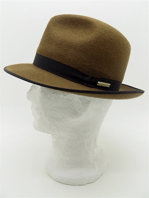 CAPPELLO IN FELTRO DI CASHMERE E ANGORA MARRONE