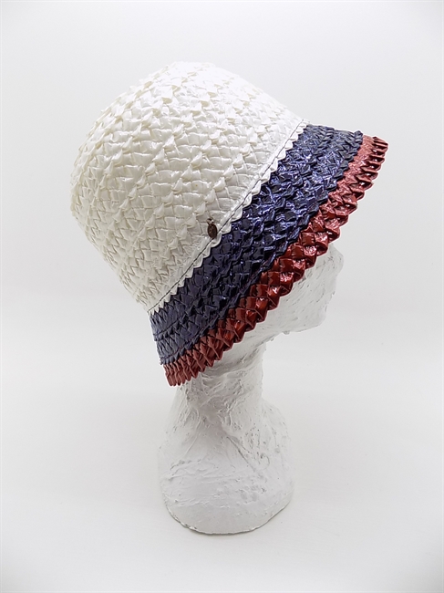 CLOCHE IN VISCOSA INTRECCIATA BIANCA BLU E BORDEAUX