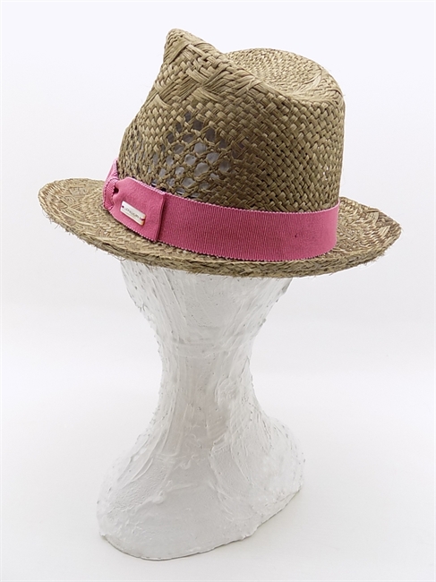 GILLES RAMIE' BEIGE SCURO CON NASTRO E FIOCCO ROSA